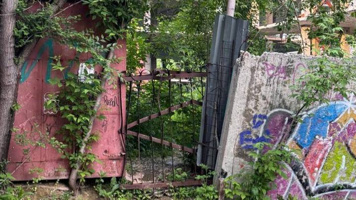 Прокуратура в Новосибирске ограничила доступ детей на опасную стройку