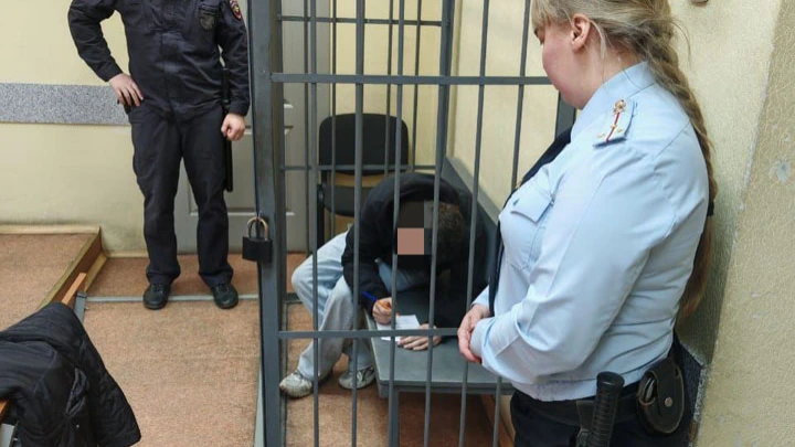 Сын учительницы ОБЖ, пырнувший парня из-за подружки, порезал ещё одного человека