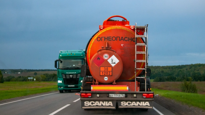 Тысяча компаний в опасности: как западные ограничения против Роснефти и Лукойла ударят по их международной структуре. Тысяча компаний в опасности: как западные ограничения против Роснефти и Лукойла ударят по их международной структуре.