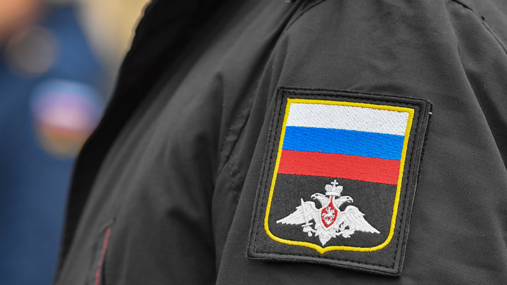 Солдат упал без сил, после чего Мухатов нанёс ему удар в голову: Обвиняемый в дедовщине признал свою вину