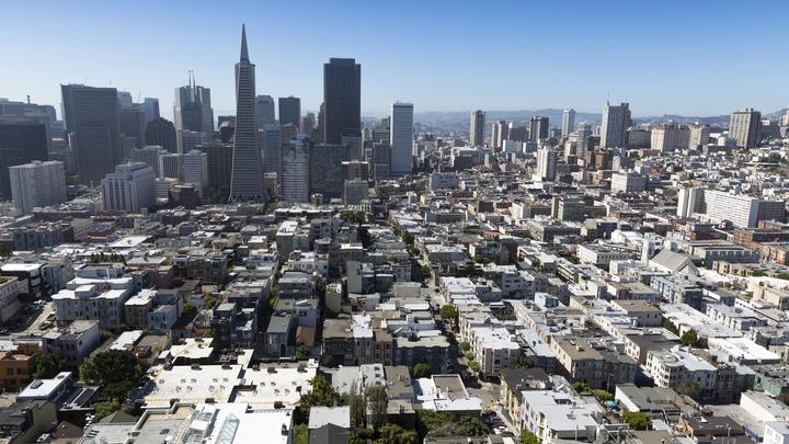 Хотел в Сан-Франциско, а попал в окопы: Русский рассказал об изнанке американской мечты