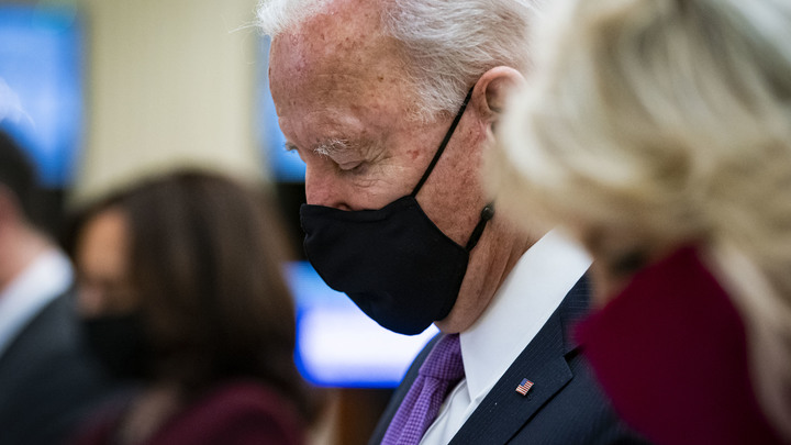 Володя, давай прекратим…: Баранец просчитал звонок Байдена Путину