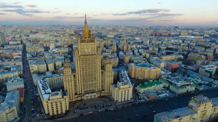 Украину сдадут под управление ООН? В МИД России пояснили ситуацию