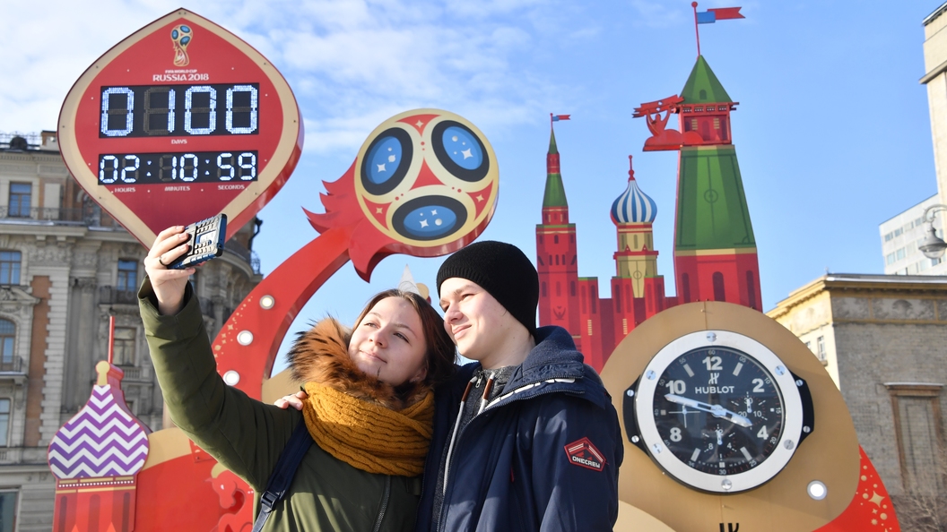 Коктейль из Крыма и ЧМ-2018: СБУ изъяла партию «антиукраинских» календарей Коктейль из Крыма и ЧМ-2018: СБУ изъяла партию «антиукраинских» календарей