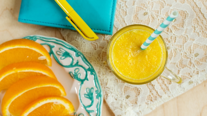 Что категорически нельзя пить по утрам? Врач назвал самые опасные привычки