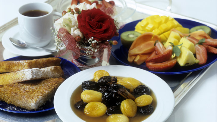 С каждым приёмом пищи... ближе к раку: Врач указал на продукт, от которого не могут отказаться