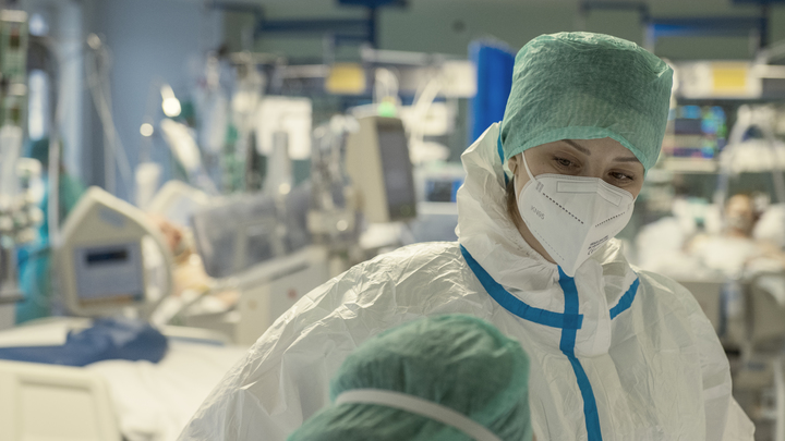 Главный убийца кишечника оказался незаменимым продуктом: Врач объяснила, почему мы быстро стареем