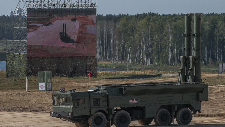 Россия одним ударом остановила выпуск украинского оружия и его перевозку - Минобороны