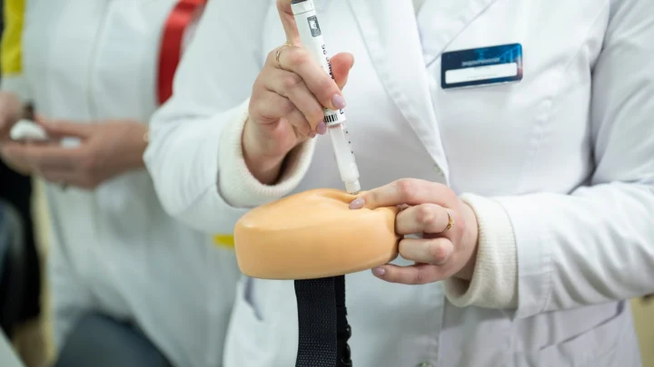 Как научиться жить с сахарным диабетом? В Подмосковье 12,5 человек прошли обучение в спецшколах