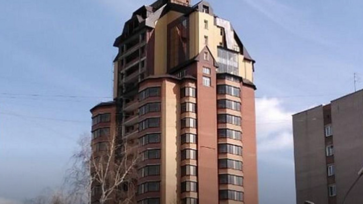 Власти Новосибирска намерены избавиться от 22-летнего долгостроя на Красном проспекте