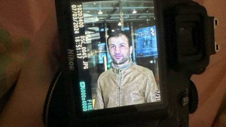 Военкор Котенок: фотограф снял террориста в «Крокусе» во время разведки перед терактом