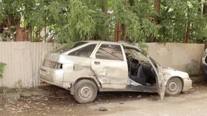 Во Владимире осенью из дворов начнут убирать старые брошенные автомобили