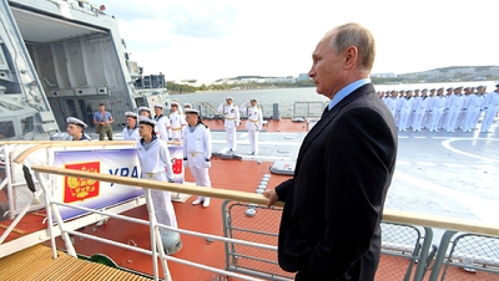 «Играет мускулами»: Китай оценил заявления Путина о новых кораблях и подлодках - Россия станет мощнее