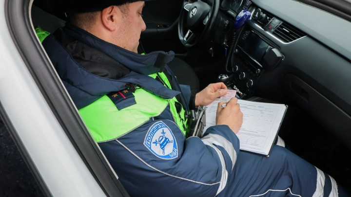 Какие изменения ждут автомобилистов в декабре 2025 года