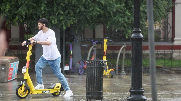 Аномальные дожди превратят Москву в субтропики. Пора привыкать к новому климату - метеорологи вздыхают