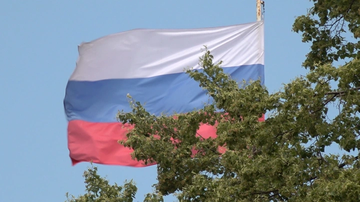 Премьер Грузии Кобахидзе назвал оквернение флага России на концерте в Тбилиси бескультурьем