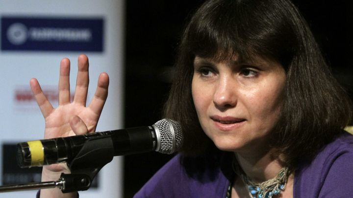 Это революция ничтожеств. Либеральный критик Давыдова обругала Россию из Берлина