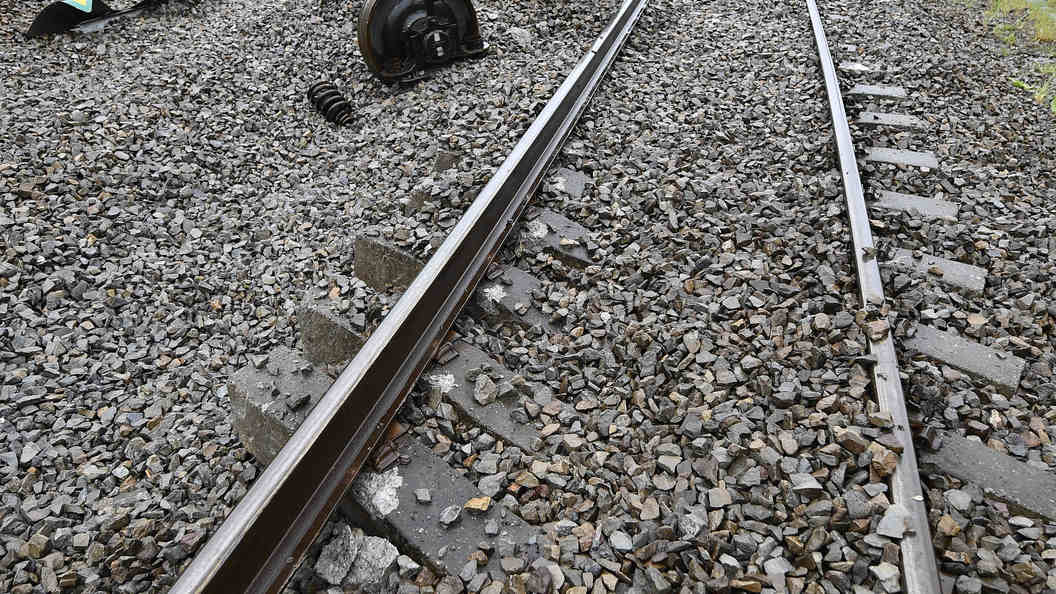 В результате крушения поезда в Барселоне пострадали почти 50 человек В результате крушения поезда в Барселоне пострадали почти 50 человек