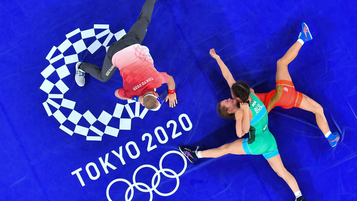 Болгар впечатлила хватка своей спортсменки: Вцепилась в русскую