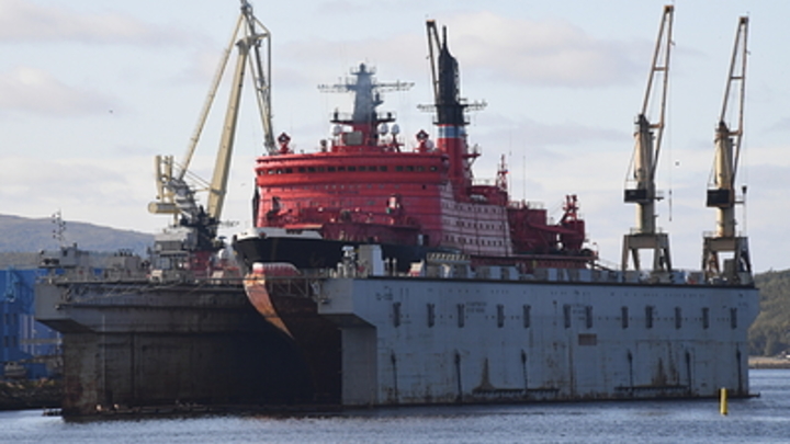 Выпилить суда изо льда: Для чего ямальские рыбаки взялись за лопаты