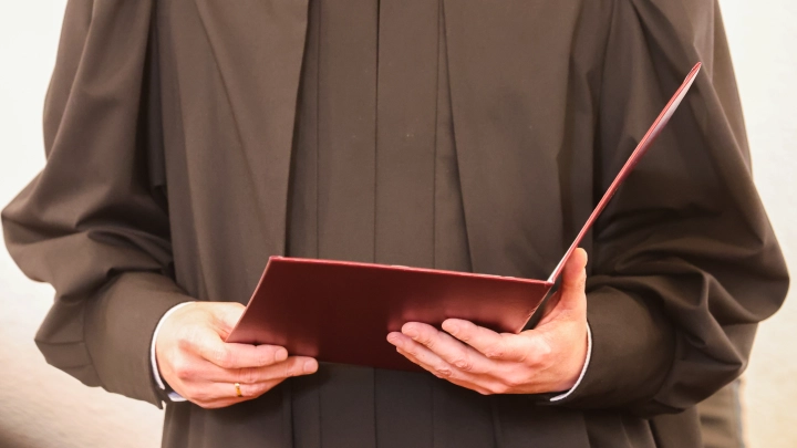 Суд приговорил Евгения Серебрякова к 25 годам тюрьмы за теракт против офицера ГРУ