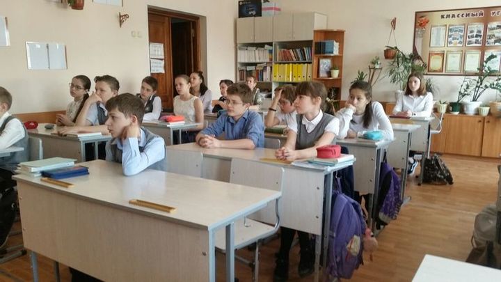 Из-за коронавируса каникулы новосибирских школьников продлятся две недели