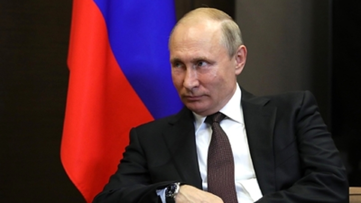 «Либо Джокович, либо Путин»: Президент России обошел по популярности на сувенирах Сербии первую ракетку мира