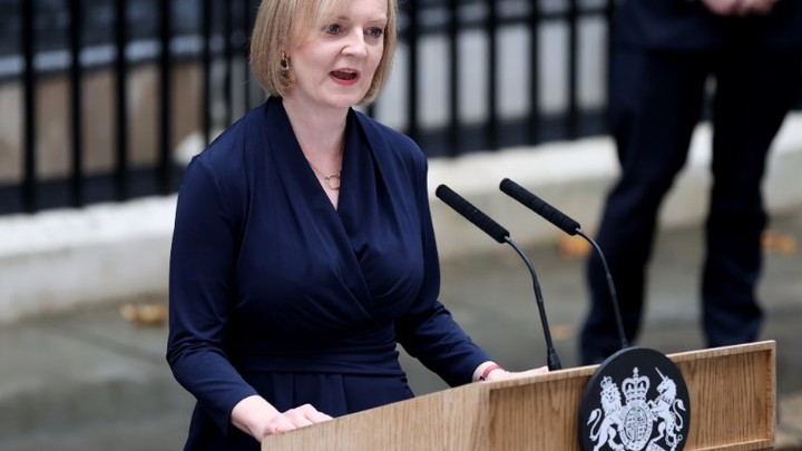 Богатым - социализм, остальным - капитализм: Британцы негодуют от плана Трасс по выживанию зимой