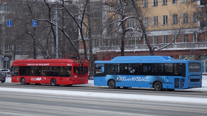 О работе общественного транспорта на Новый год сообщили власти Новокузнецка