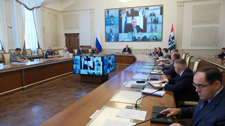 В Новосибирской области продолжат развивать движение подростковых трудовых отрядов