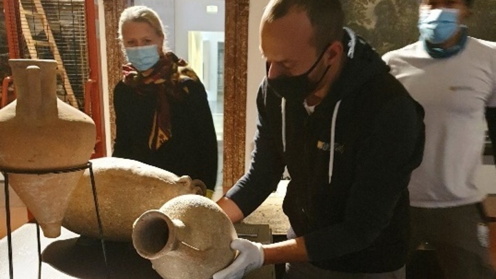 Три амфоры и пять могильных барельефов: В музей Темрюка вернут похищенные фашистами экспонаты