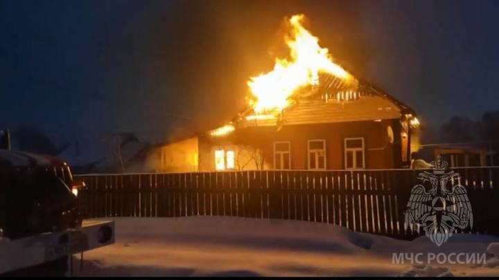 В Гаврилов Посаде на пожаре частного дома погибли два человека