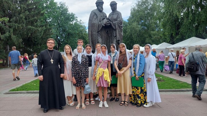 В Новосибирске прошёл праздник в честь Дня семьи, любви и верности