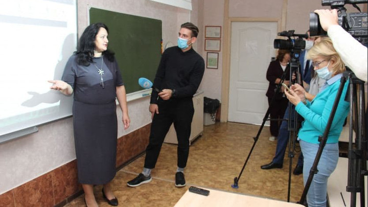Упростить отчётность новосибирским учителям поможет Электронная школа