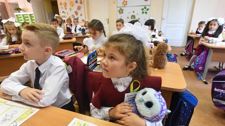 Школьникам хотят запретить домашние ссобойки, но разрешить кислородные коктейли