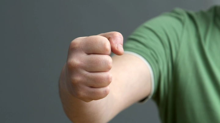 Дал сдачи - и получил уголовку, но страшно не только это: В Екатеринбурге очкарик стал грозой диаспоры