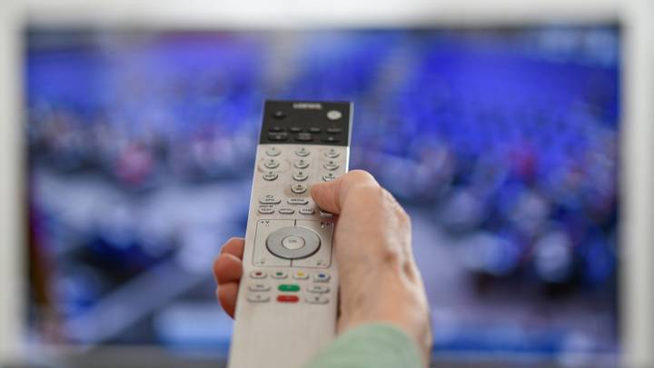 Три сестры: Неудачная шутка про новый сериал заставила людей сомневаться в своей адекватности