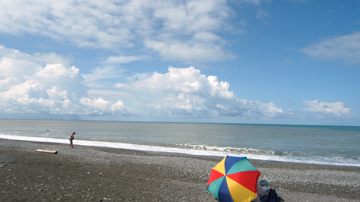 Врачи кричат, но их не слышат: Абхазы признались - туристов лечить не сможем