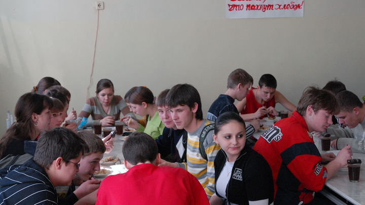 Под Красноярском детям построили школу-сарай за 135 млн