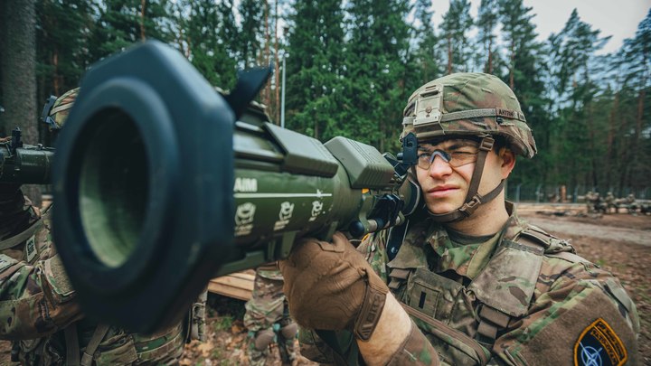 Китай предупредил Польшу, что будет, если дразнить русского медведя