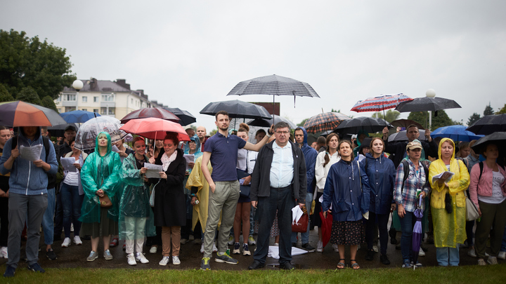 Госпереворот, чтобы добить Россию: План представил военкор Коц