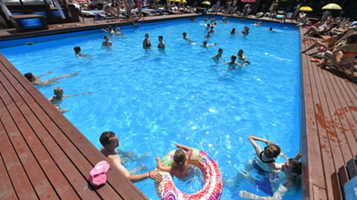 Где укрыться от жары? Синоптик назвал спасительный регион