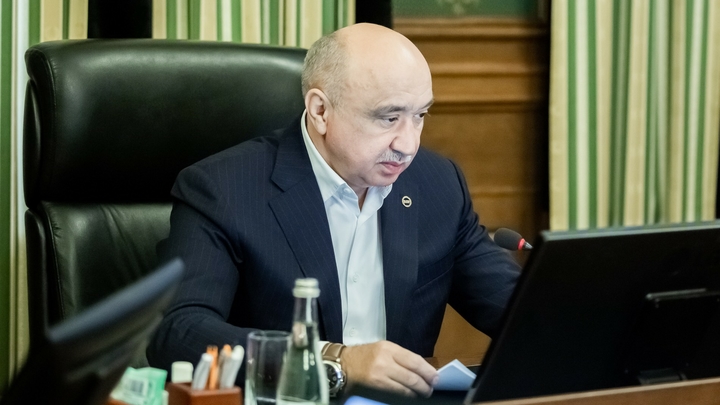 Обвиняемый в причастности к заказному убийству ректор КФУ Гафуров оспаривает арест