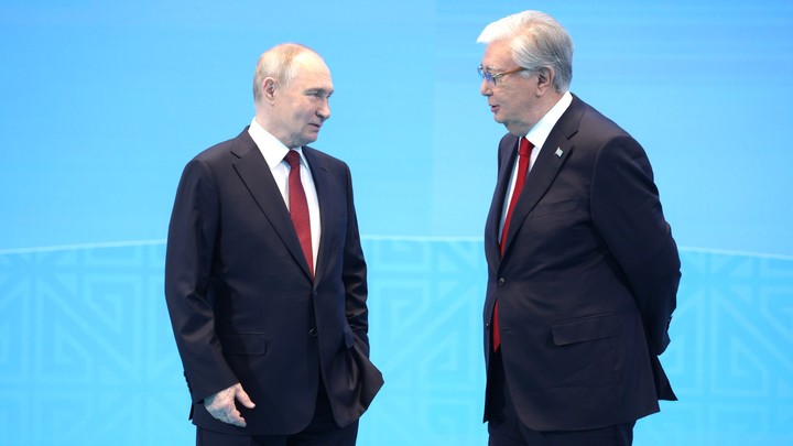 Союзники? Повышенное внимание! ТВ Казахстана показало неожиданные кадры с Путиным