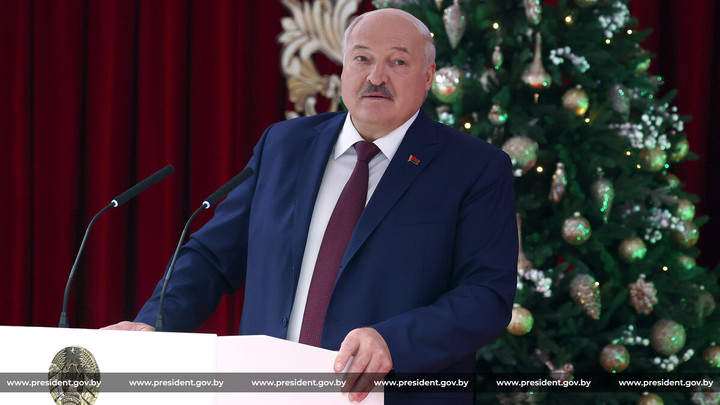 Лукашенко подписал поправки к закону О президенте