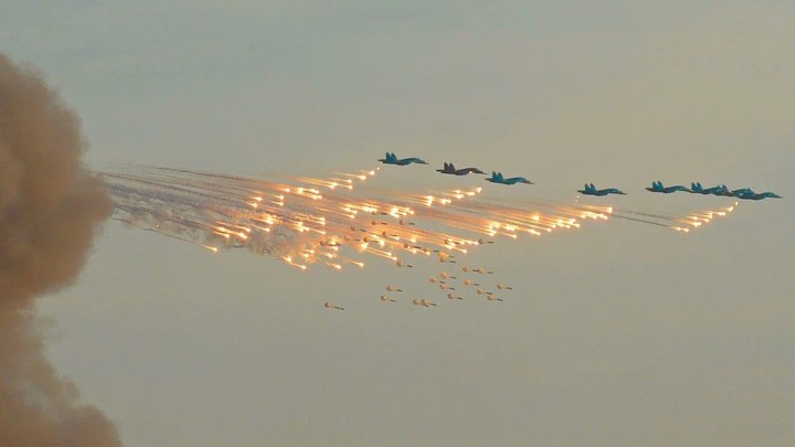 На Киев пошла вторая волна. Польша подняла самолёты: Ракетная атака в Незалежной набирает обороты