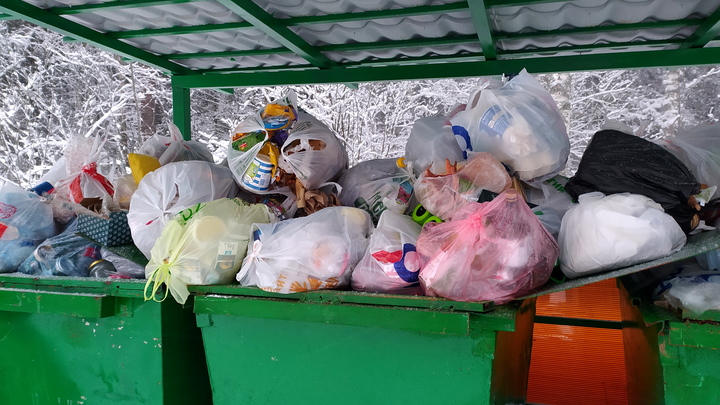 В марте новосибирцы получат две квитанции за вывоз мусора