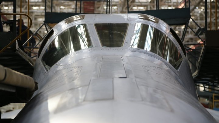 Ту-160 ВКС России пощекотали нервы НАТО над Северной Атлантикой