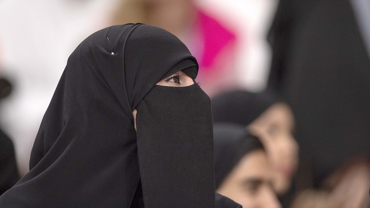 Запретить немедленно: Споры о никабах в России потеряли смысл с первым выстрелом. Решения ждут миллионы людей