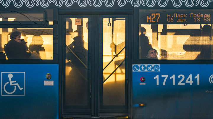 Власти Екатеринбурга признали нарушения в работе автобуса №27